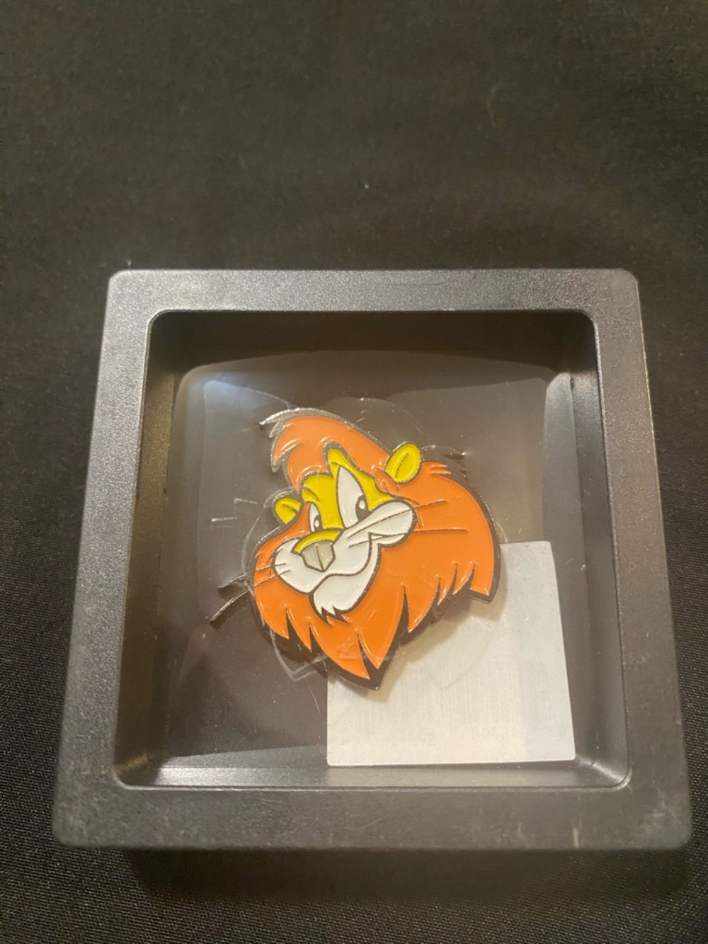 ⭐️Kids Orange Lion Character Pin - Unbranded